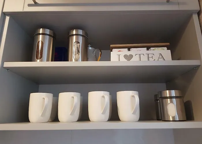 2 Bedroom Lux Apartment *